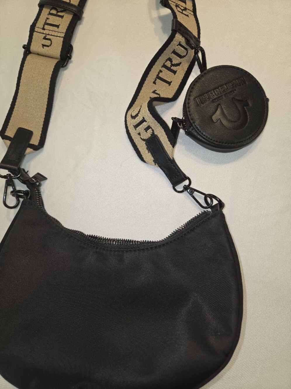 True Religion Black Messenger Bag with Beige Branded Strap - Picture 5 of 6